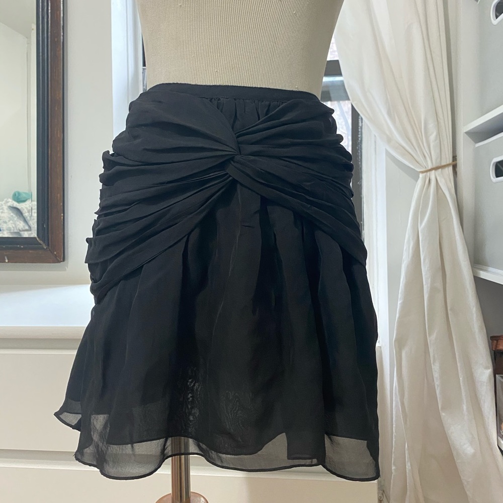 elizabeth and james black mini skirt